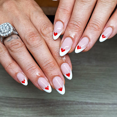 French tips nails