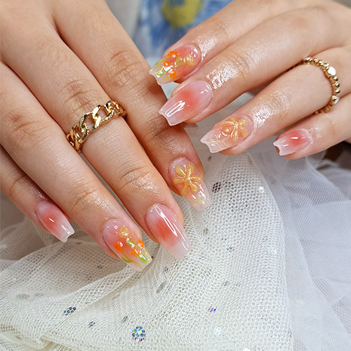 Nail art for summer