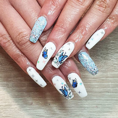 White glitter nails