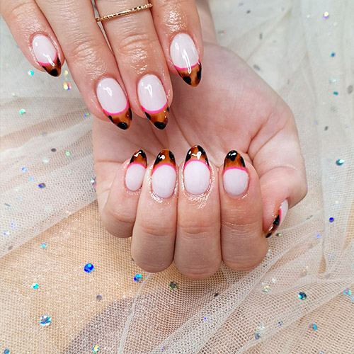 Cute fench tip nail art