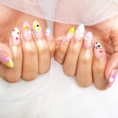 Colourful gel manicure