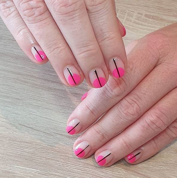 Pink nails with black