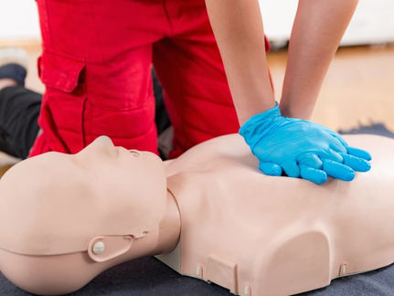Hands-On Workshops for Young Emergency Responders