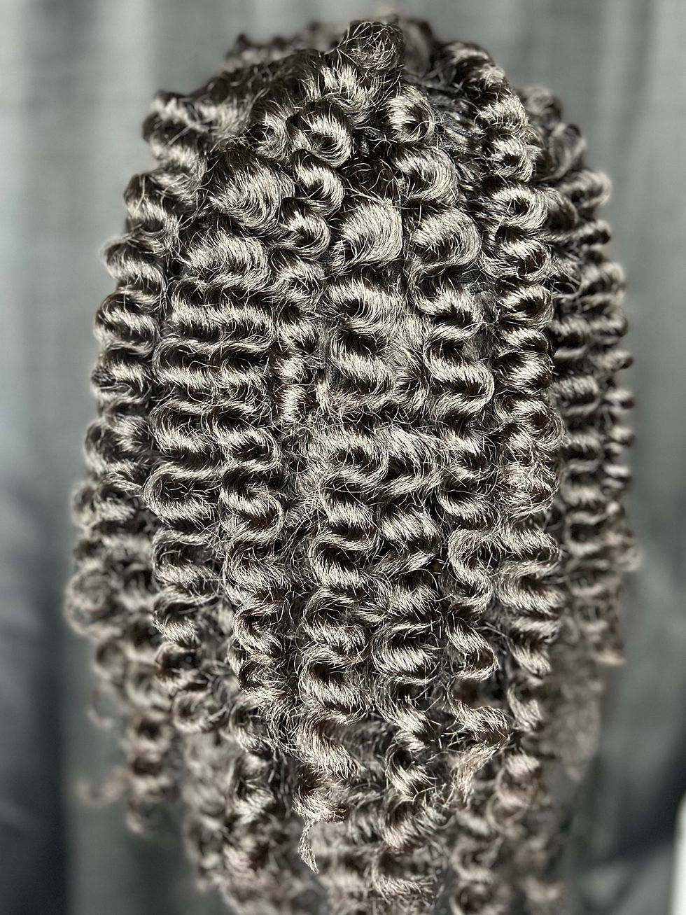 Thumbnail: 18” Kinky Straight Half Wig 