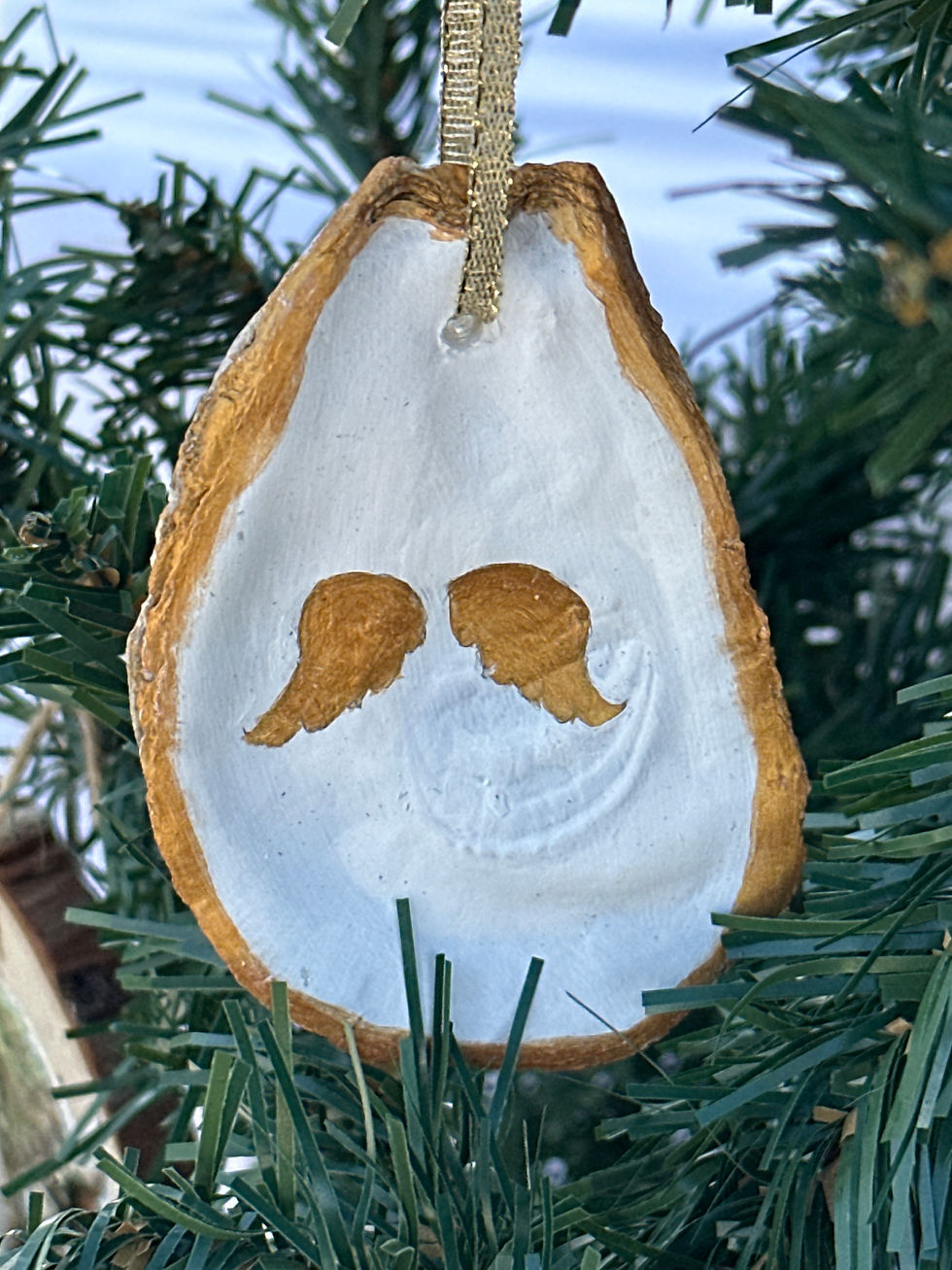 Thumbnail: Hand-Painted Oyster Shell Ornament