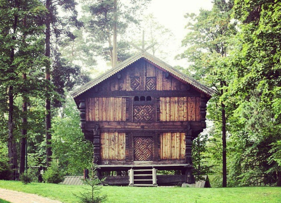 Stabbur, a traditional Norwegian storehouse, was used to store food on farms in rural areas and you can see them in the Norwegian Folk Museum