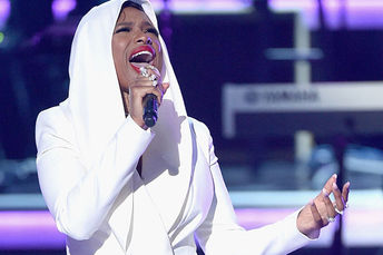 WATCH: Jennifer Hudson, Stevie Wonder & Tori Kelly Pay Tribute to Prince at BET Awards