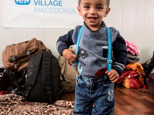 Foundation 4Life Donates to Refugee Crisis