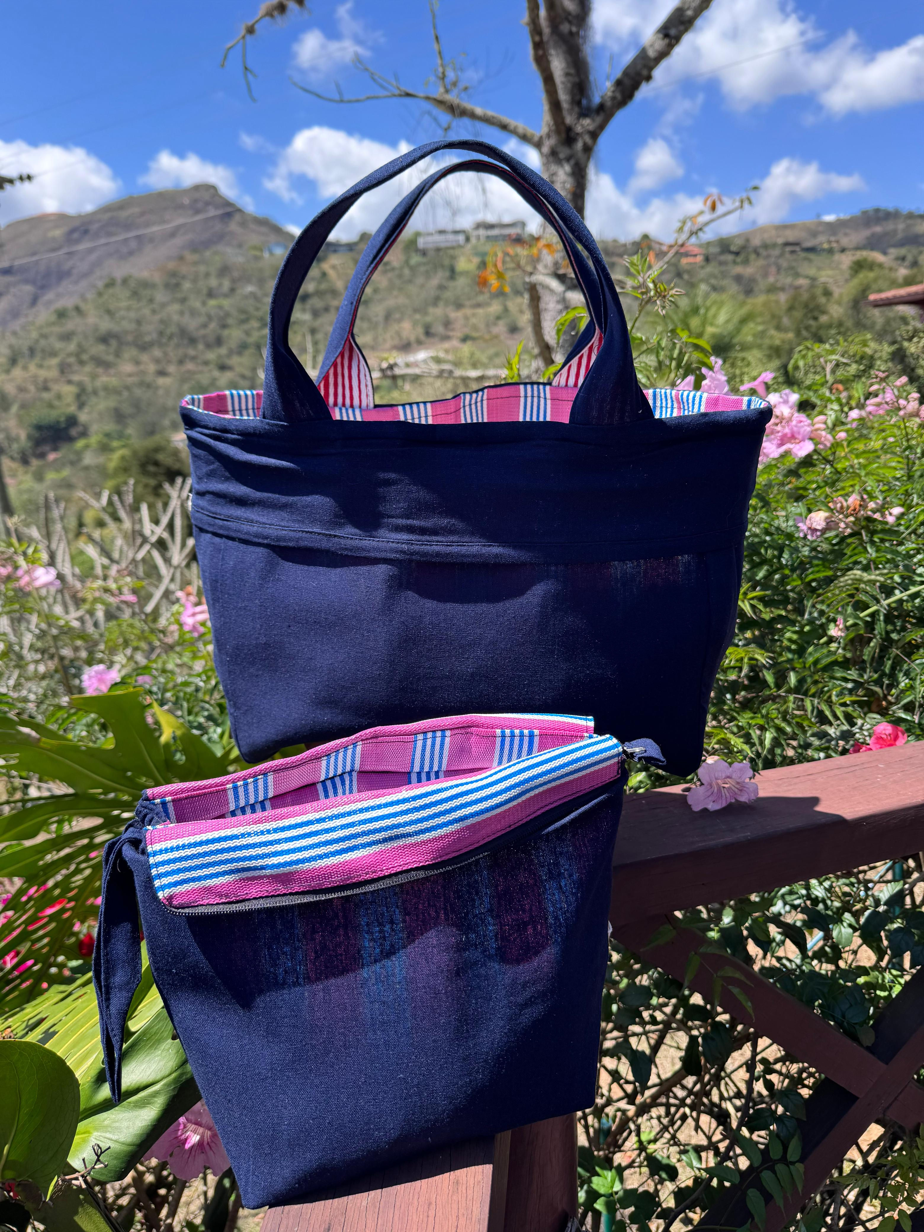 Conjunto Mokki Midi Marinho (sem babado) + Necessaire