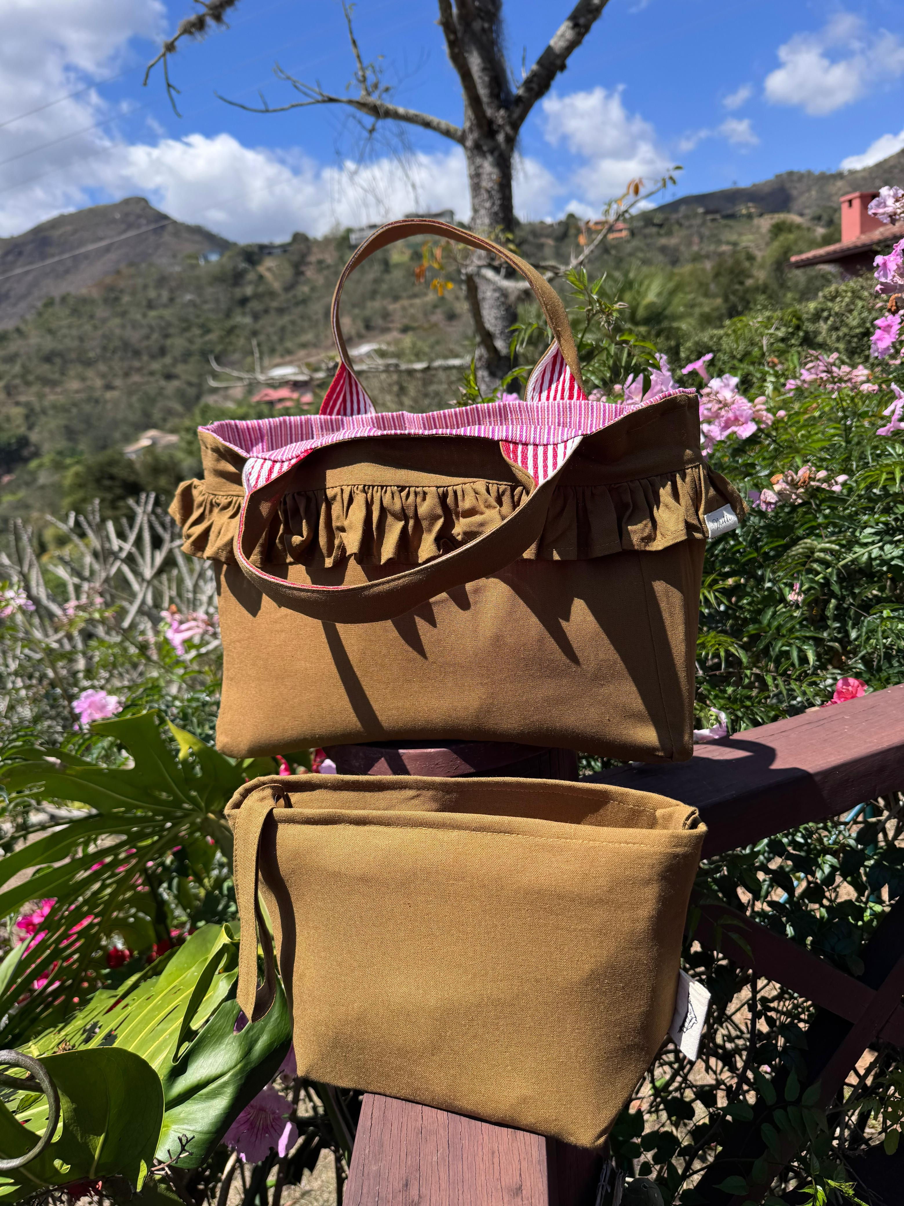 Conjunto Mokki Midi Camel + Necessaire