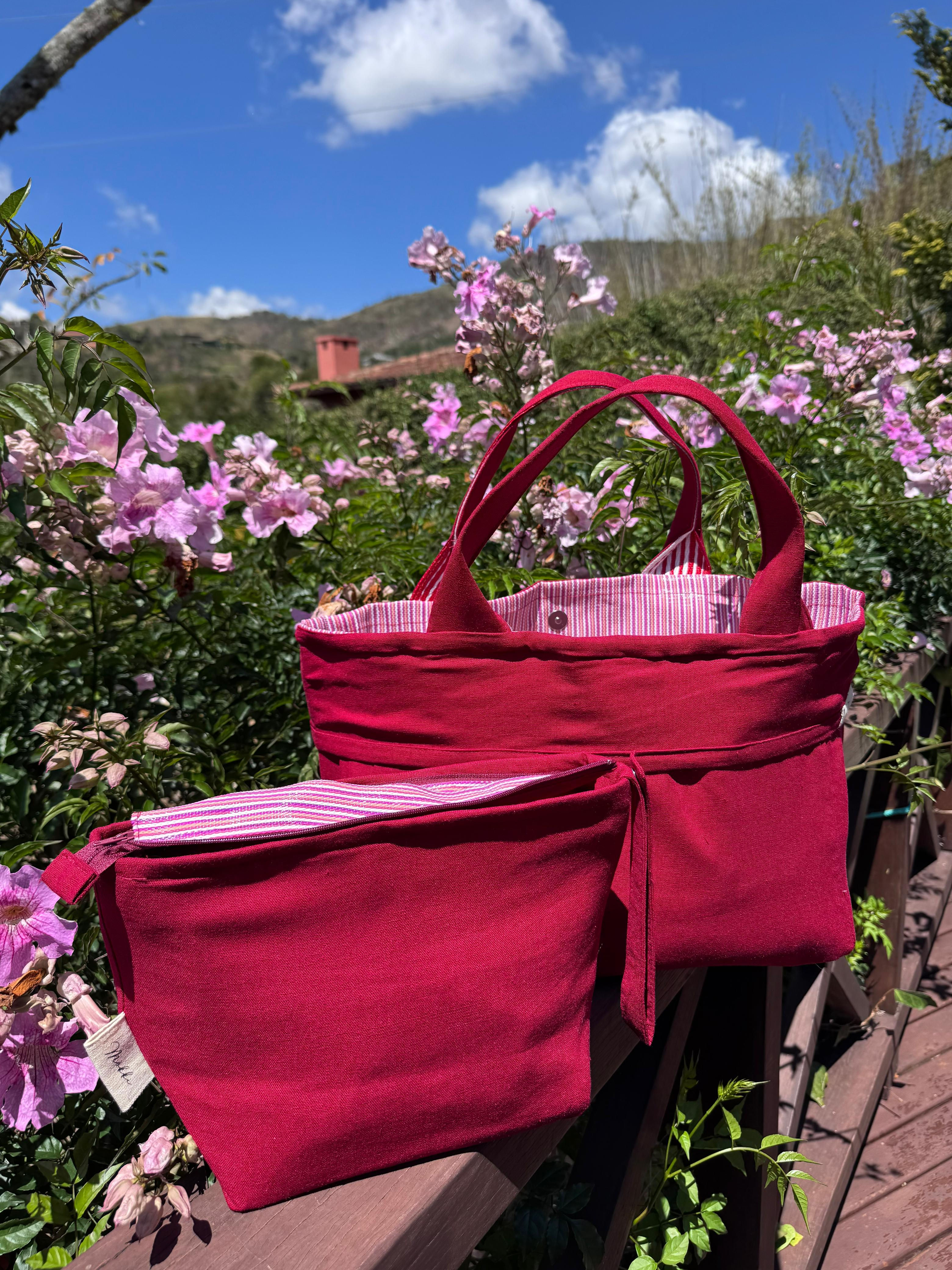 Conjunto Mokki Midi Cereja (sem babado) + Necessaire