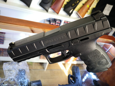 Beretta APX