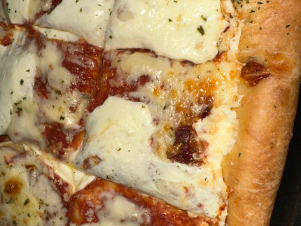 Homemade Cheese Stuffed Crust Pizza