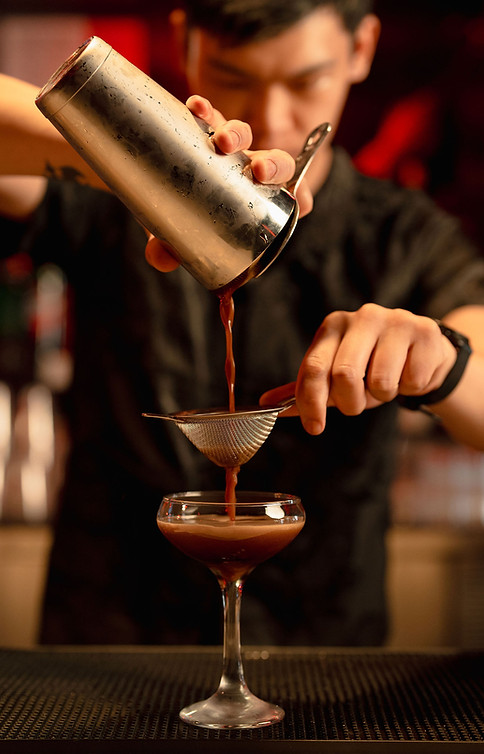 Cocktail lounge in san francisco