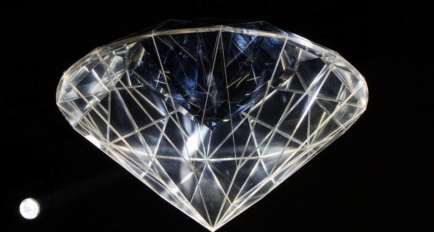 Full side view of The Diamonds of Tiffany designed by Frankie Boyle Studio for Tiffany & Co