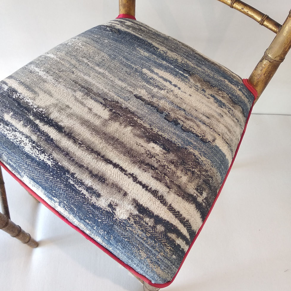 Miniature : chaises retapissées Morbihan