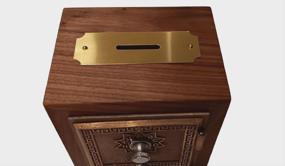 Thumbnail: Wooden Post Office Bank