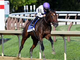 Scottish Lassie hizo tronar Saratoga en el Coaching Club American Oaks