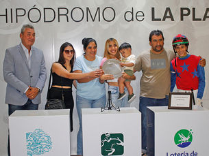 Ramiro Salazar se graduó de jockey y Lucas González quedó a las puertas