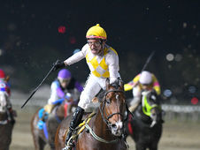 Martana and El Epecuén Stand Tall as Mighty Headliners in Palermo’s High-Profile Friday Feature
