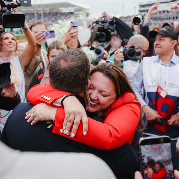 Cherie DeVaux la mujer que sacudió al mundo del turf con su triunfo en el Kentucky Derby