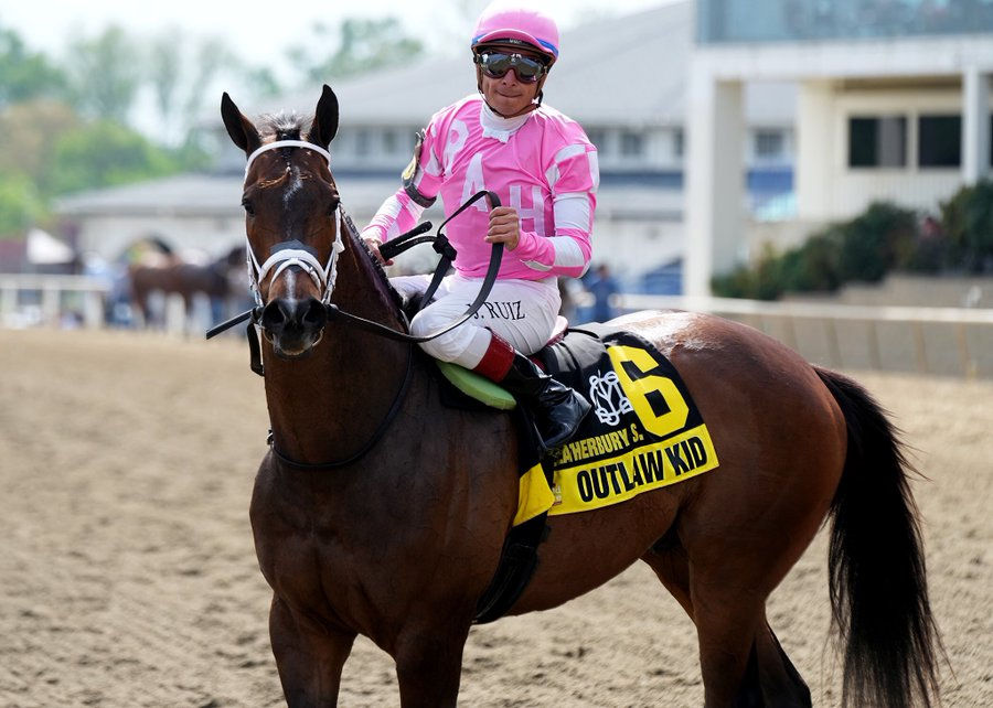 Jorge Ruiz Díaz Enjoys Perfect Return to Laurel Park with Two Stakes Wins
