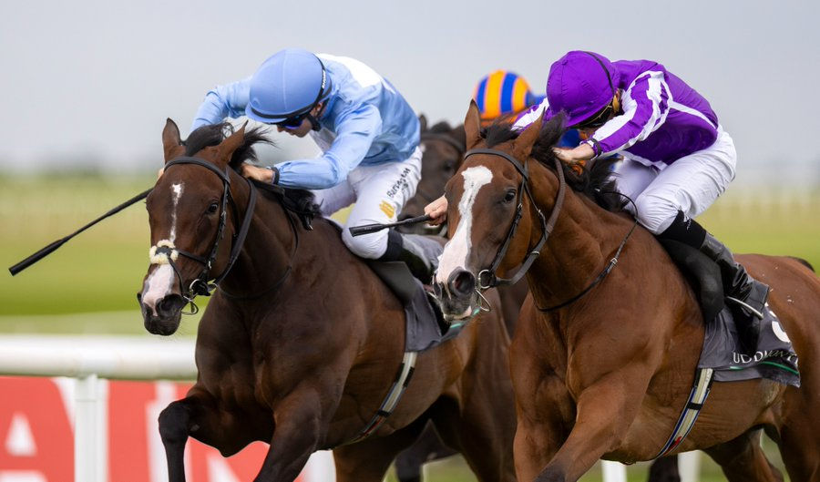 Minnie Hauk (der.) ganó con suficiencia el Irish Oaks / ITM