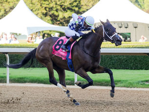Claret Beret stunned the Oaklawn crowd on Saturday, out-gaming Nitrogen in a thrilling stretch duel to take the Apple Blossom