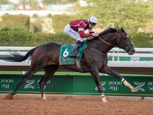 Poco de Giustino en el Saudi Derby; Golden Vekoma, en el disco