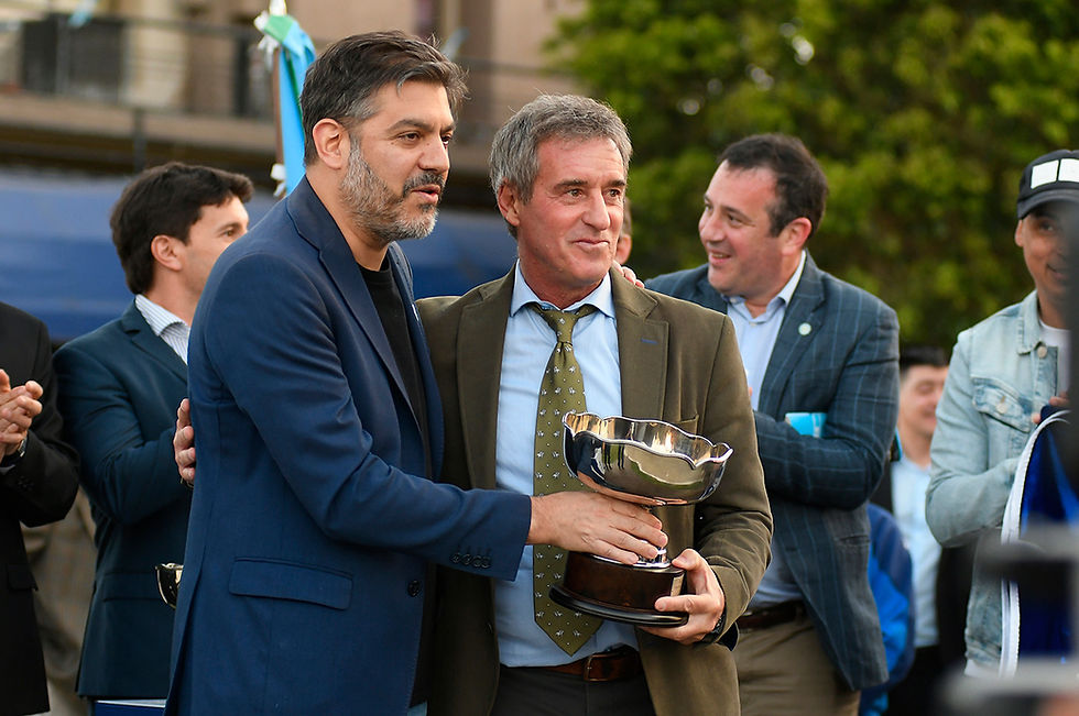 Carlos D. Etchechoury, The Gladiator's Hat y la ilusión de volver a ganar el Latinoamericano