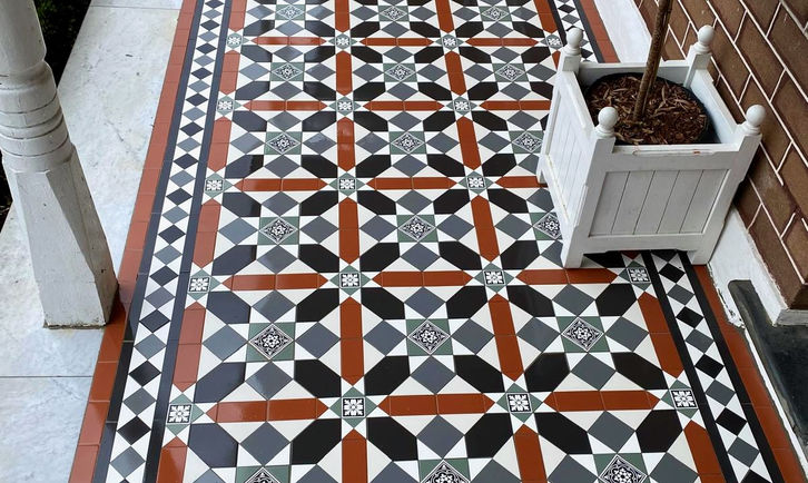 Federation-style tiled verandah in Sydney, Newcastle & Melbourne with tessellated design.
