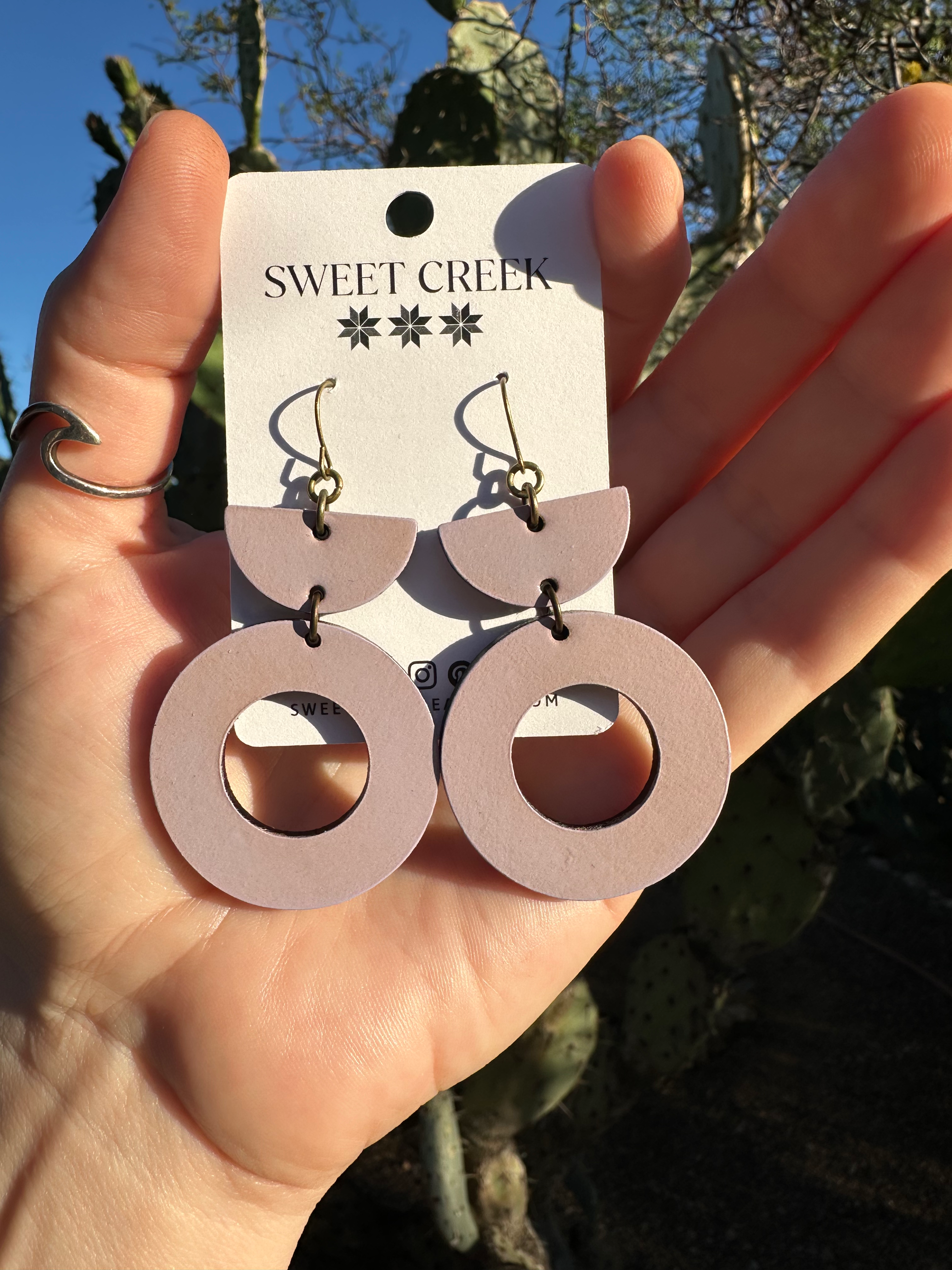 Canyon Iris Leather Hoop EarringsI Periwinkle Hoop Earrings I Modern