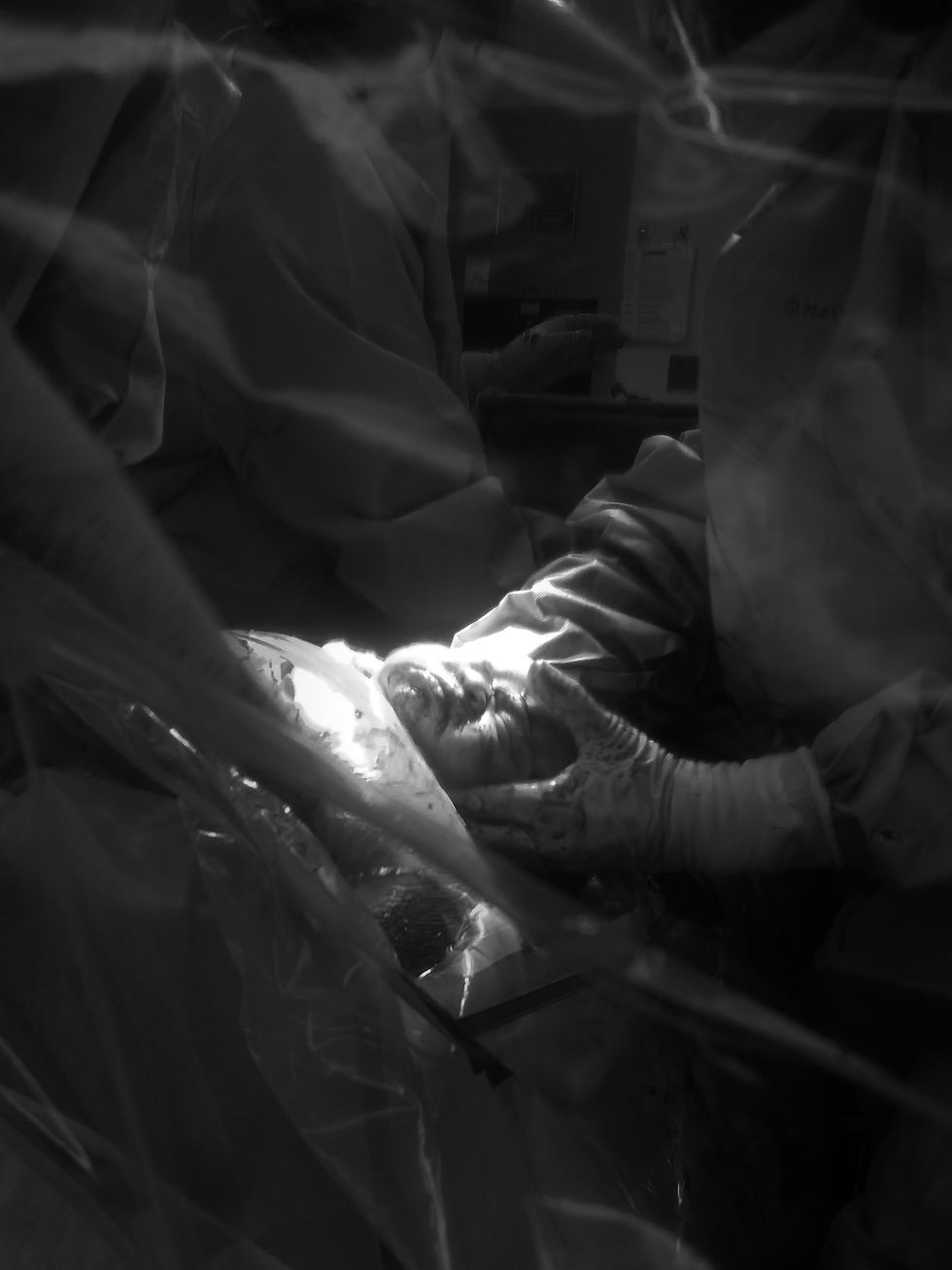 New Hampshire birth photographer || birth photo in black and white
