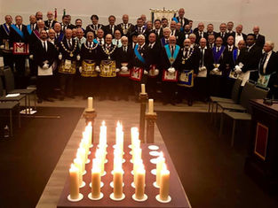 La Gran Logia Masónica Cancela Acto en el Parlament Ante Propuesta de Derogación de la Ley de Memoria