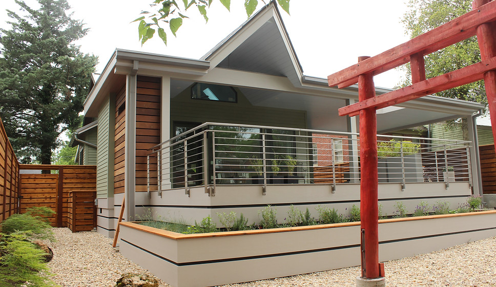 Modern addition and pool deck Lexington KY