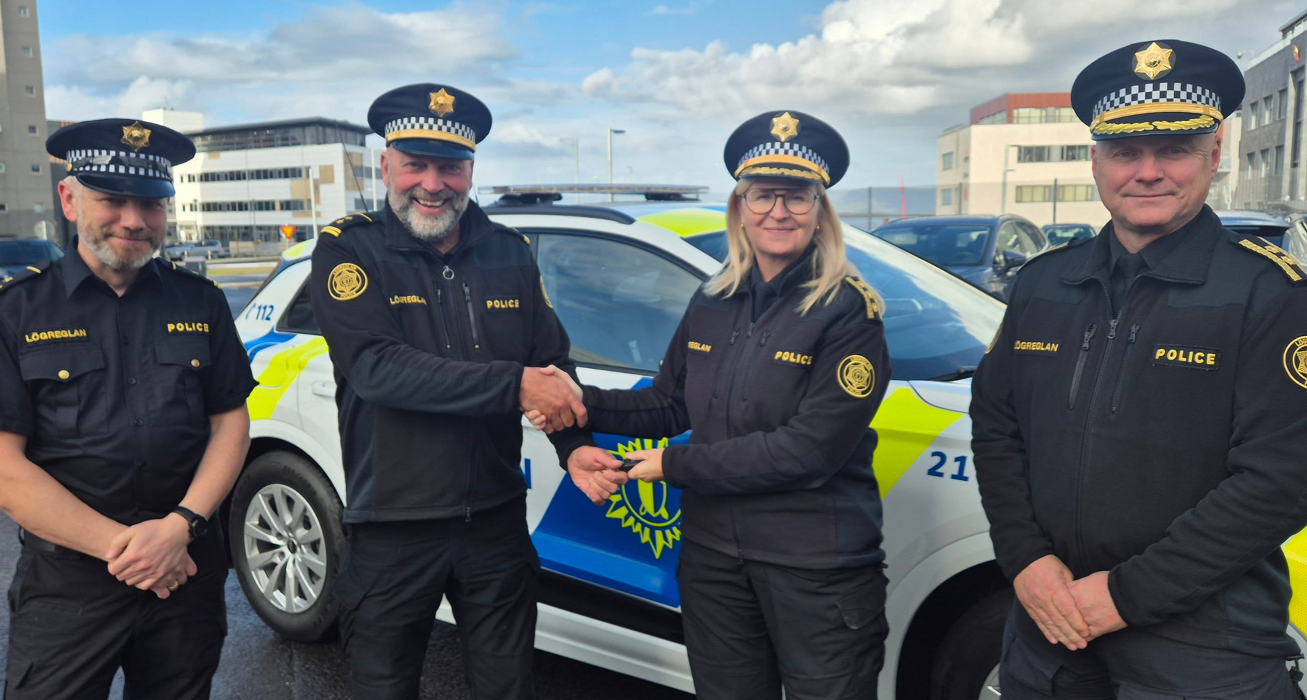 Islandští policisté nešetří úsměvy a vstřícností