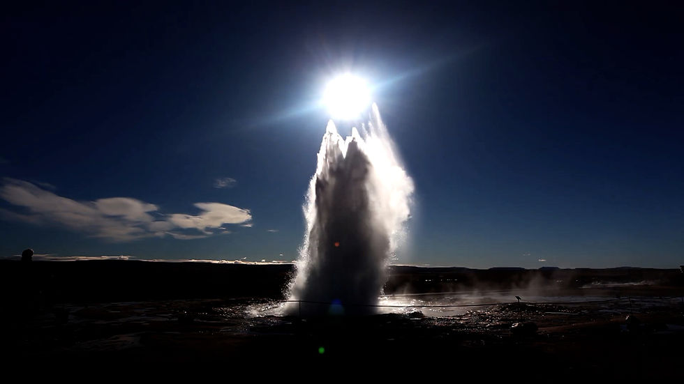 Výbuch gejzíru Strokkur