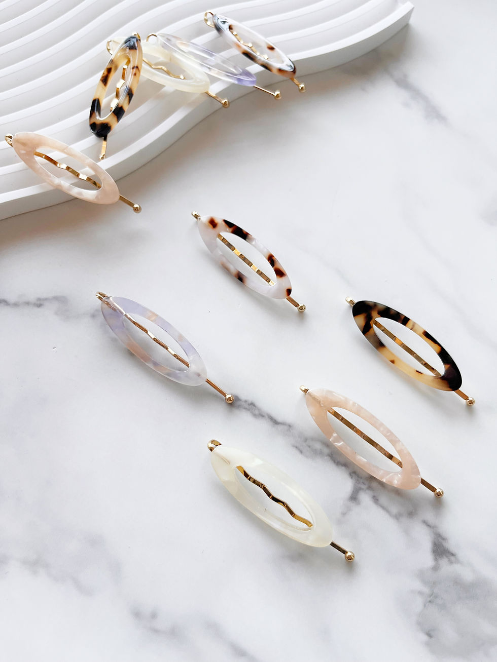 Thumbnail: All Season Daily Elegant Girls Women Oval Shape Acetate Acrylic Hair Pins