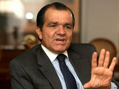 Fiscalía archiva investigación contra Óscar Zuluaga por el caso “hacker”