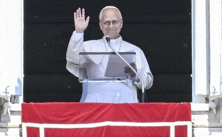 El Vaticano responde a Trump: "El Papa seguirá predicando la paz"
