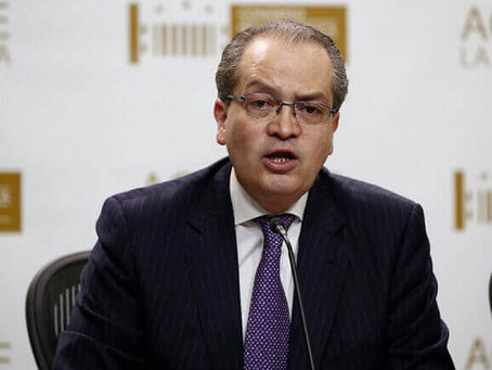 "Exmiembros de la fiscalía vinculados con chuzadas no puede acceder a la JEP": Procuradurí