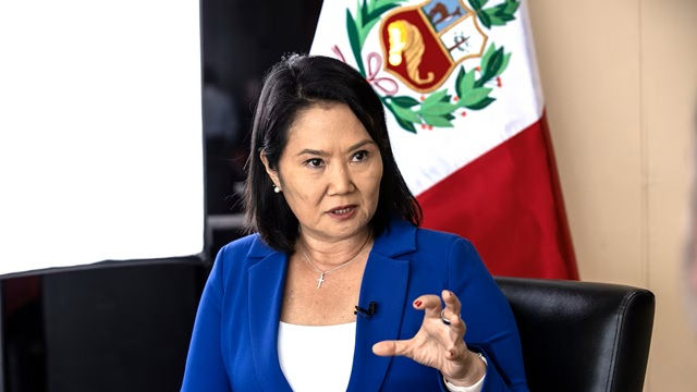 La polémica fórmula con la que Keiko Fujimori quiere salvar a Perú