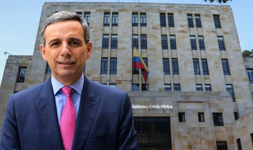 El nuevo gobierno desmanteló la reserva técnica del MinHacienda