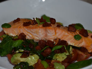 Baked Salmon with Avocado, Tomato & Crispy Bacon