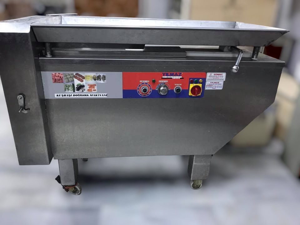 Küçük resim: KUŞBAŞI DOĞRAMA MAKİNASI KB 100
