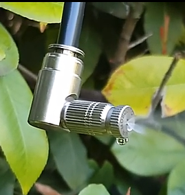 un ugello posizionato nella siepe.png