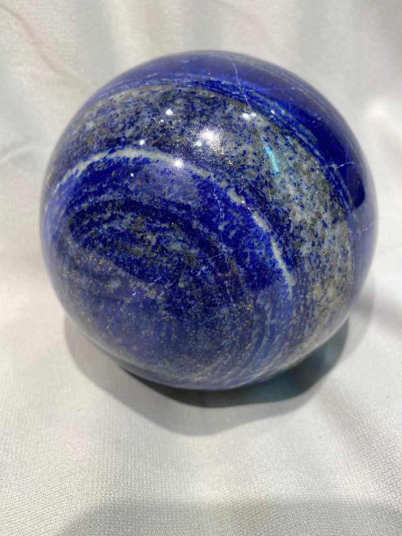 Thumbnail: lapis lazuli sphere