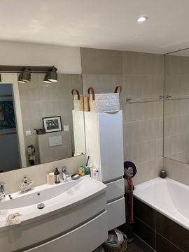 7. Montreux.Salle de bain1.jpg