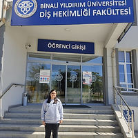 adana nokta eğitim ile diş hekimliği kazanan öğrenci
