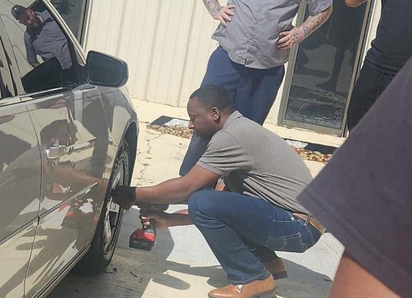 2Wins Tire Change Program